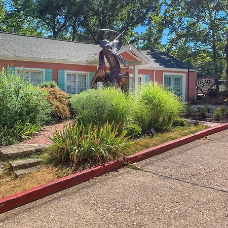 Eclectic Osage Cottage In Historic District Eureka Springs Exterior photo